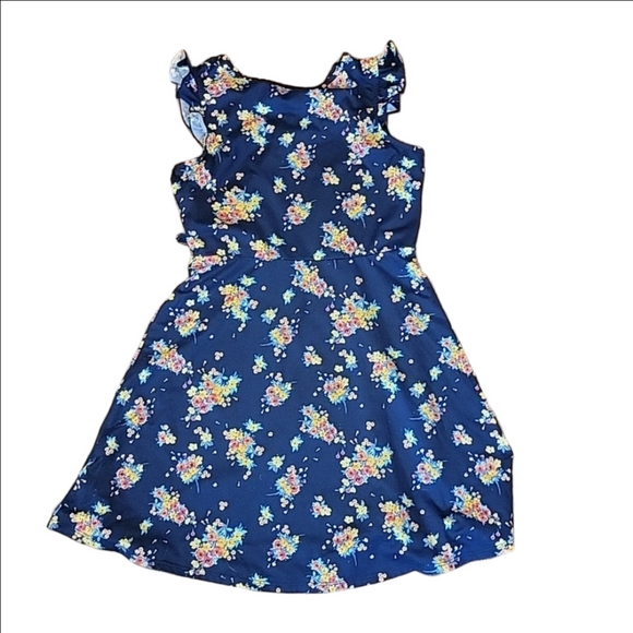 Girl's Flutter Sleeve Dress - Picture 6 of 6